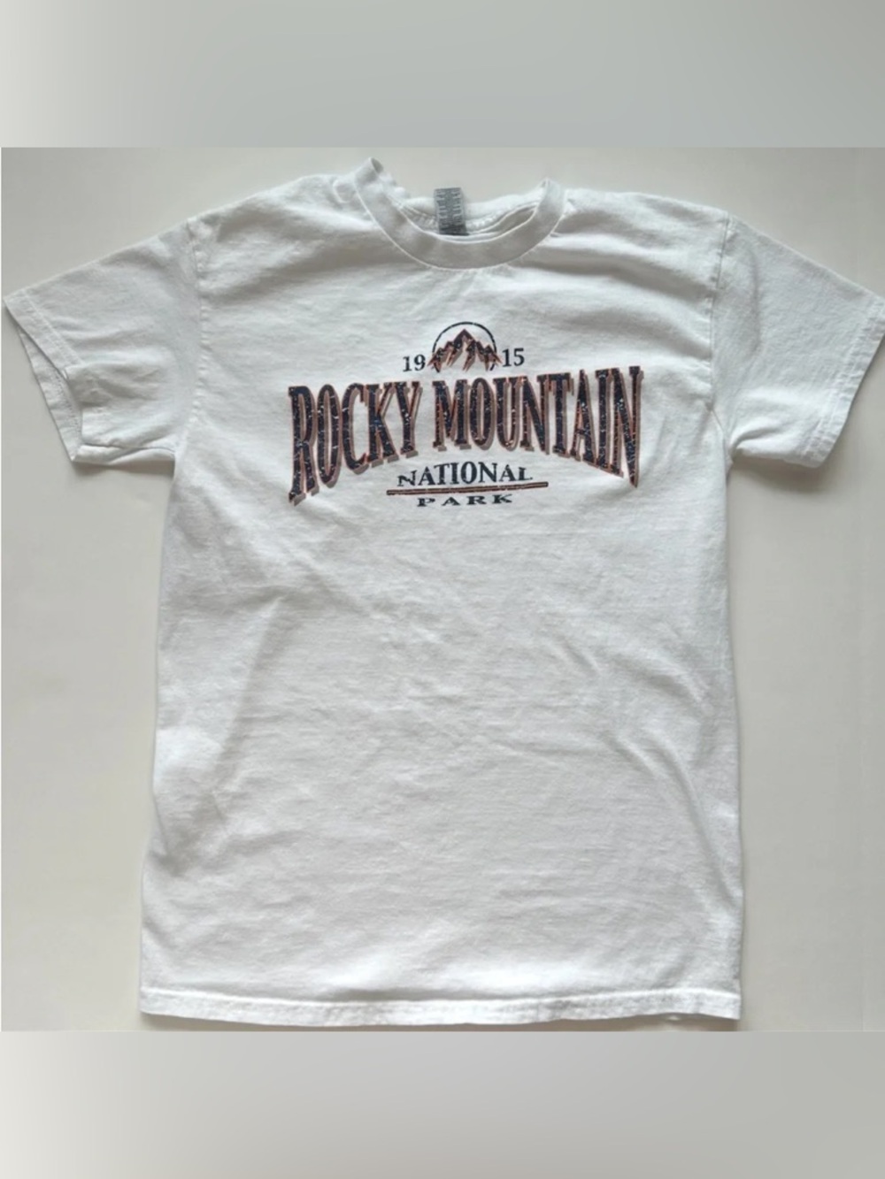 Rocky Mountain National Park Graphic Short Sleeve Tee White Size S Colorado